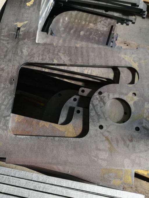 Dettaglio lavorazioni carpenteria taglio laser